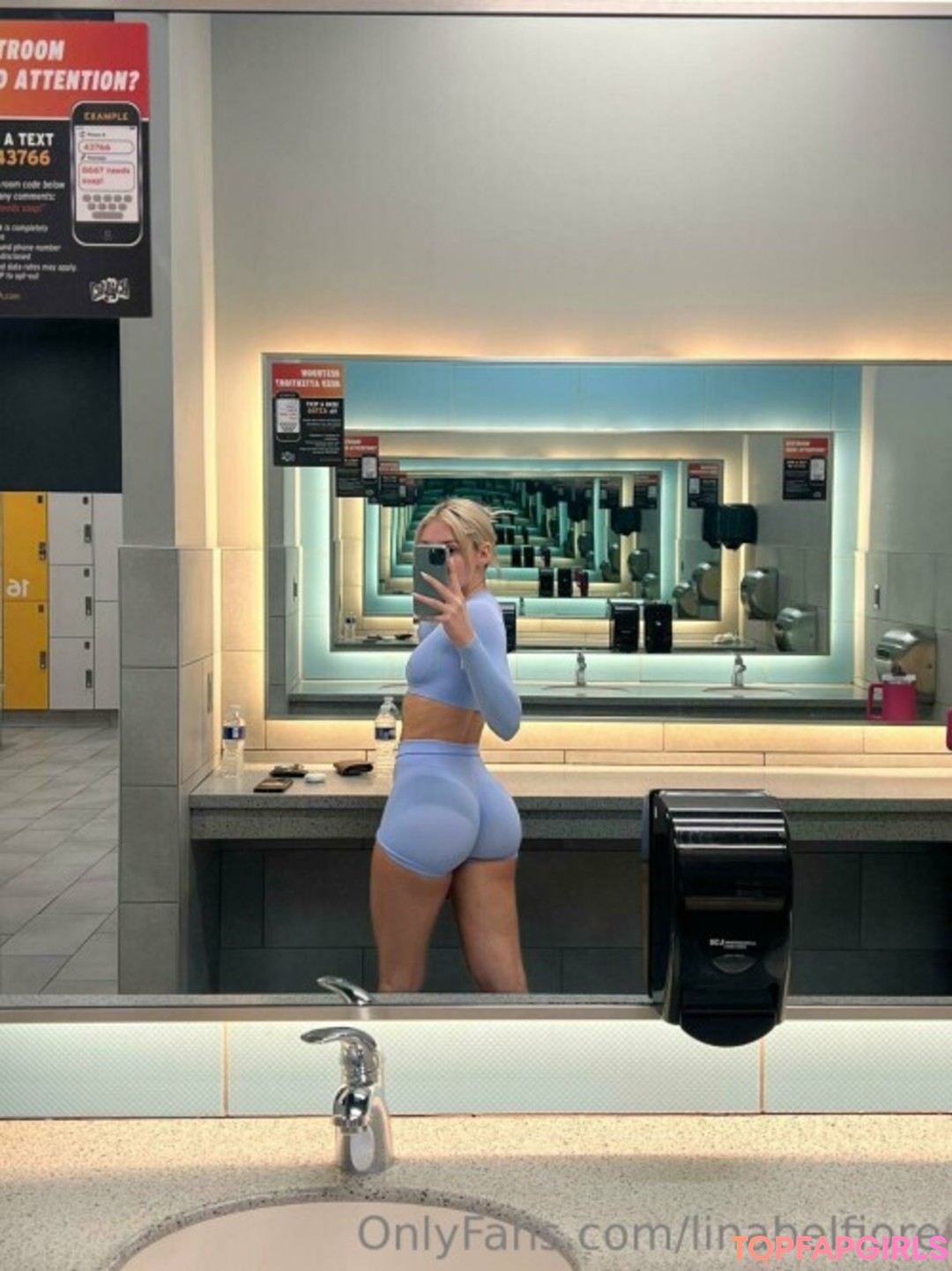 Foto di nudo di fuga di OnlyFans di Lina Belfiore #204