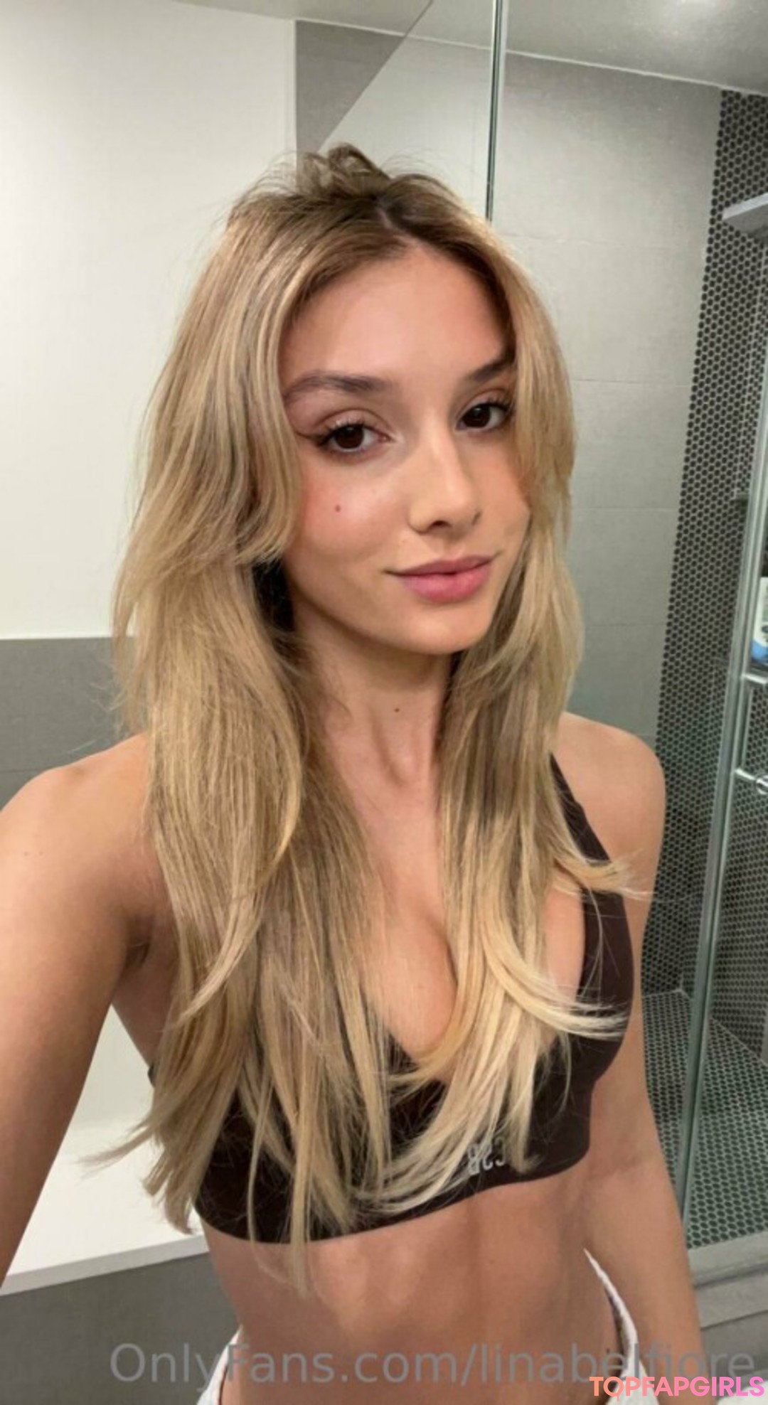 Foto di nudo di fuga di OnlyFans di Lina Belfiore #6