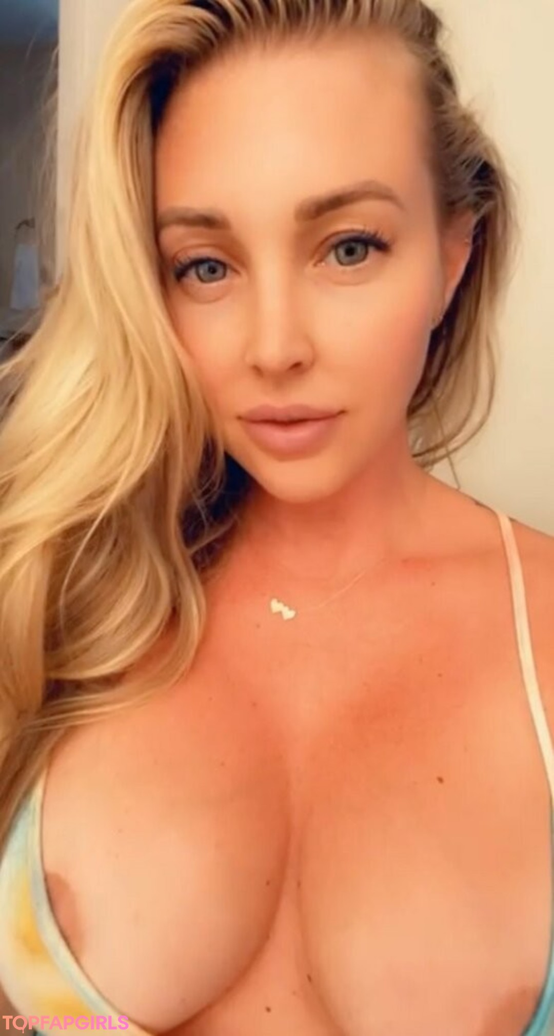 Foto di nudo di fuga di OnlyFans di Samantha Saint #409