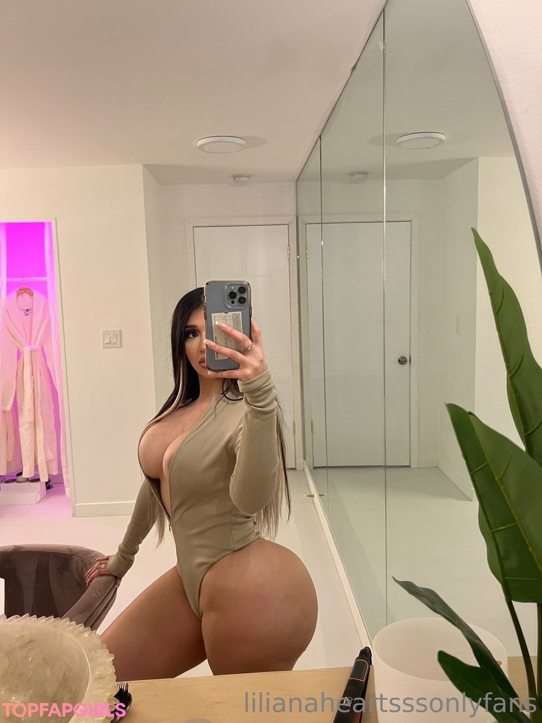 Foto di nudo di fuga di OnlyFans di Lilianaheartsss #548