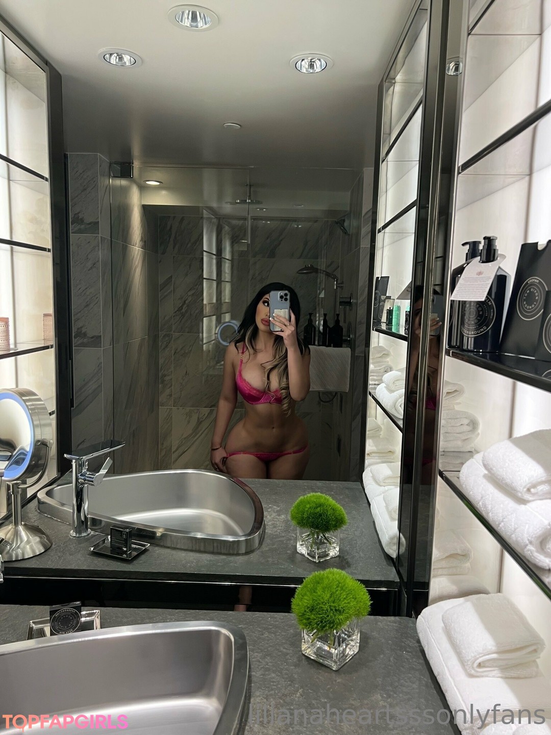 Foto di nudo di fuga di OnlyFans di Lilianaheartsss #775