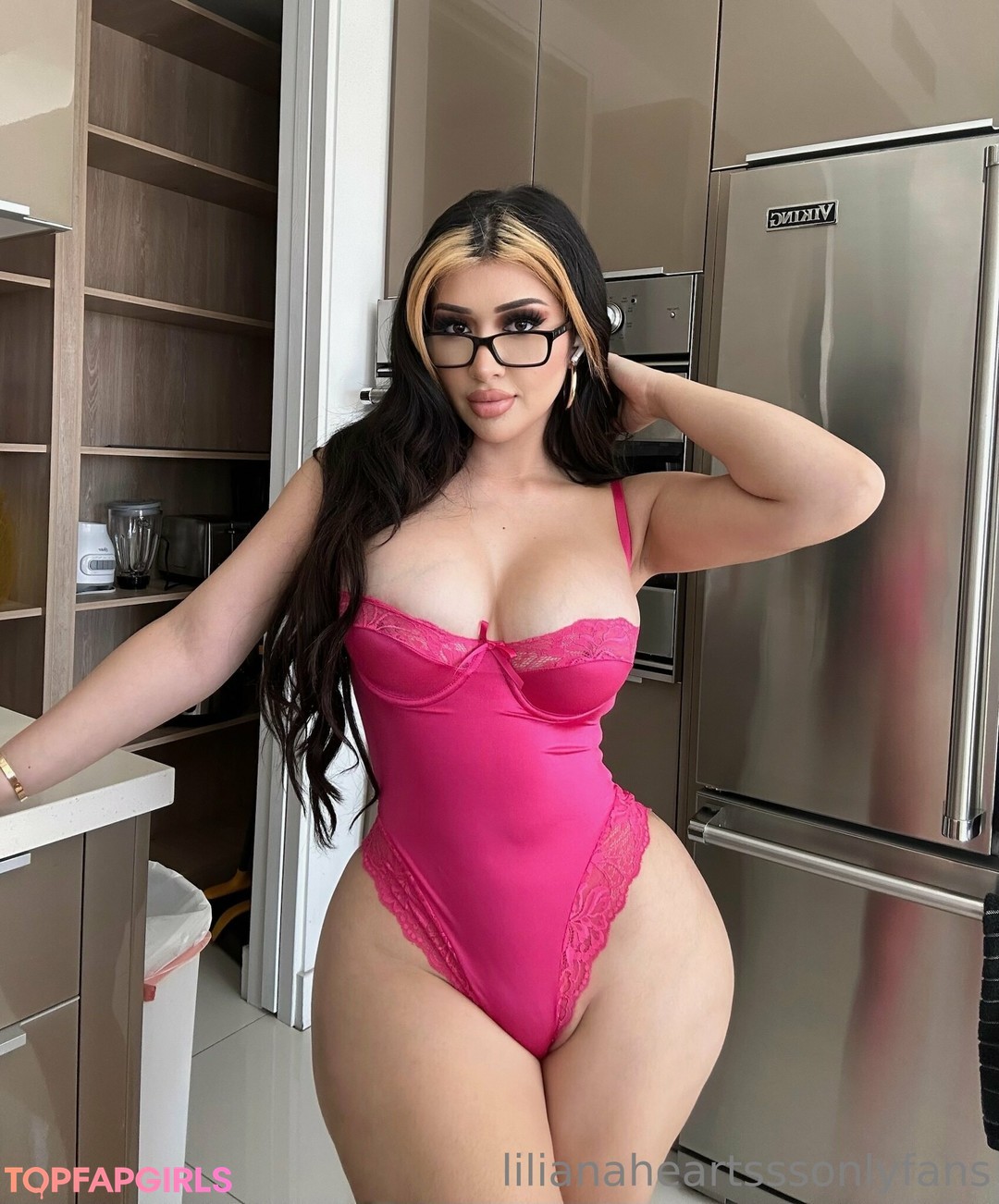 Foto di nudo di fuga di OnlyFans di Lilianaheartsss #997