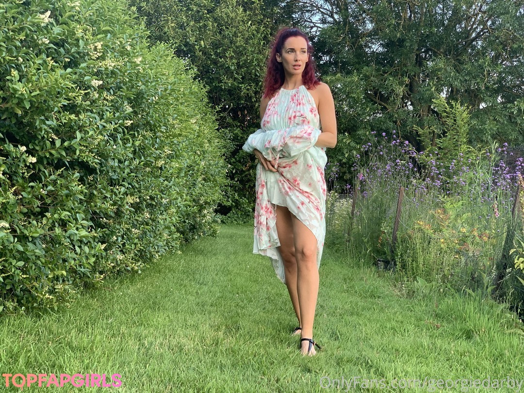 Foto di nudo di fuga di OnlyFans di Georgie Darby #238