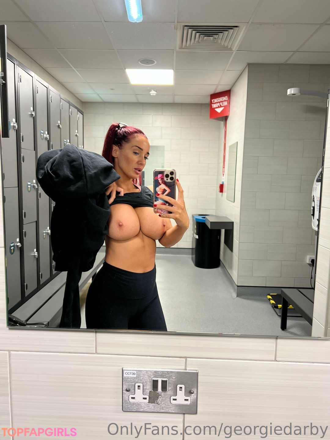 Foto di nudo di fuga di OnlyFans di Georgie Darby #336