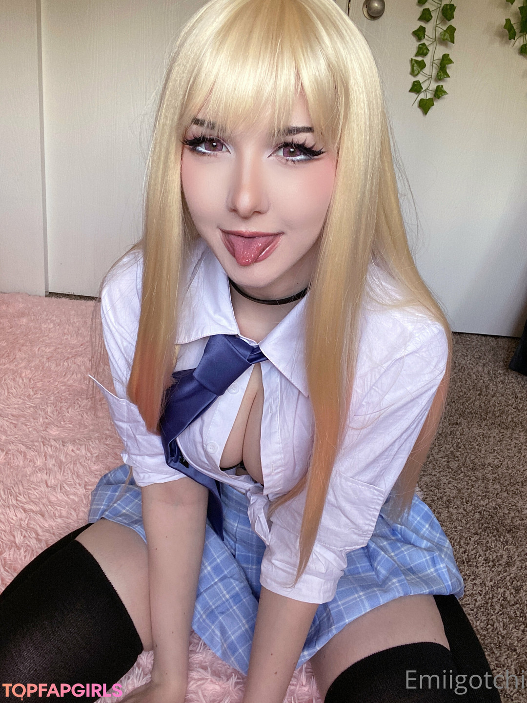 Foto di nudo di fuga di OnlyFans di Emiigotchi #590