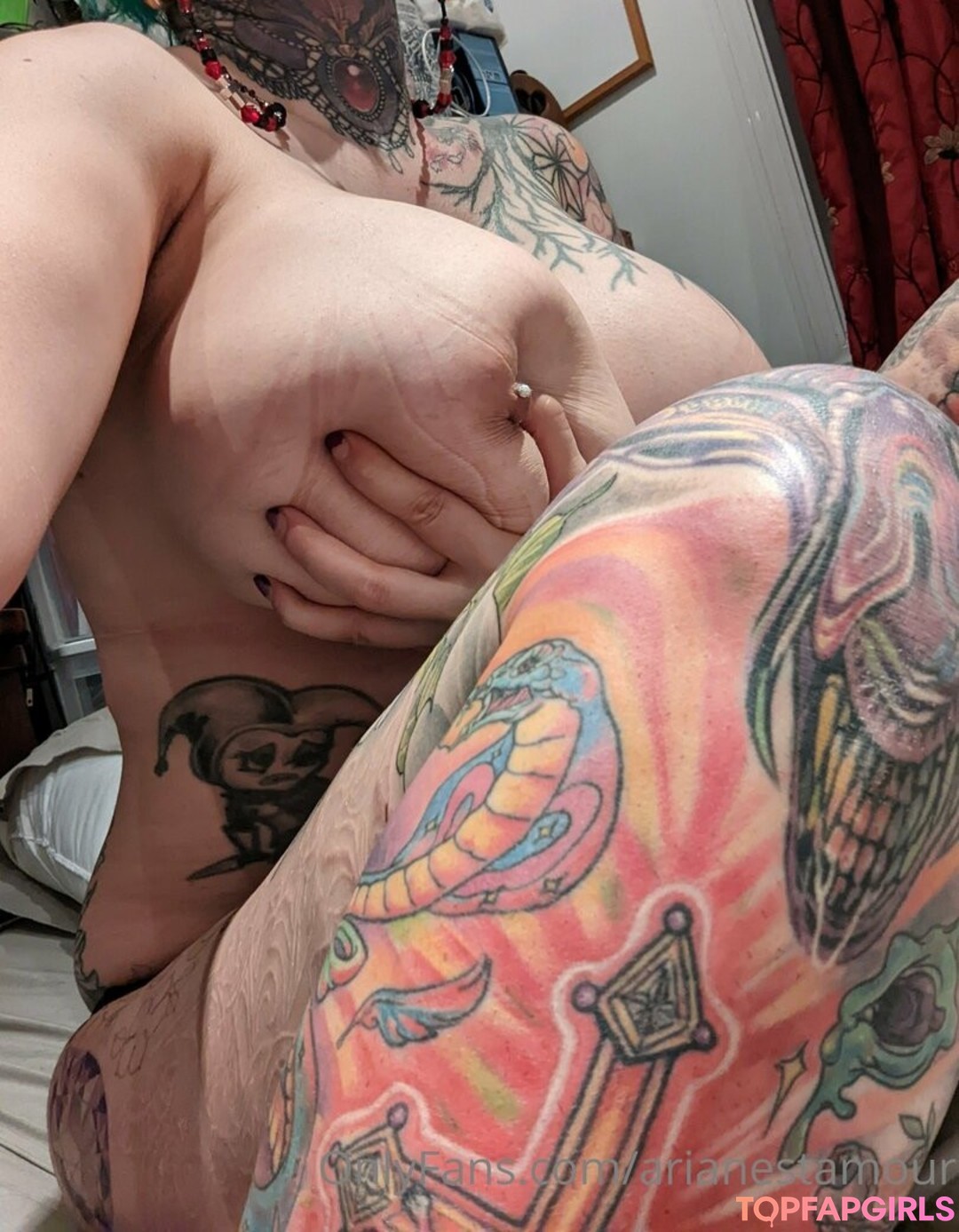 Foto di nudo di fuga di OnlyFans di Ariane Saint Amour #2111