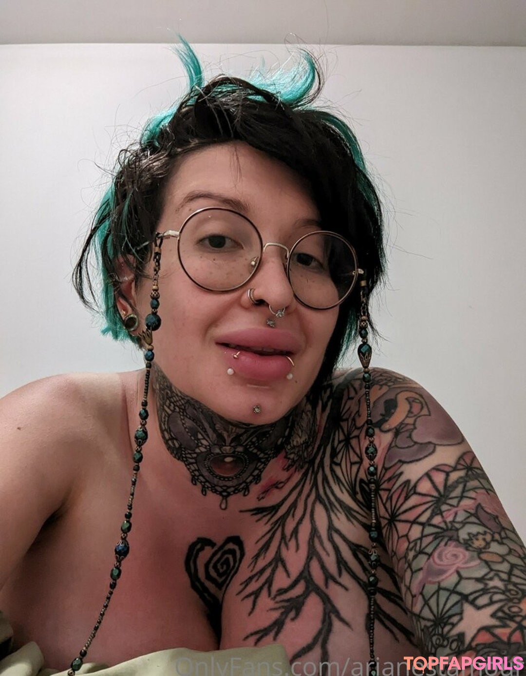 Foto di nudo di fuga di OnlyFans di Ariane Saint Amour #2169