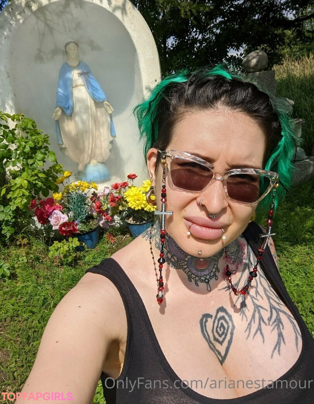 Foto di nudo di fuga di OnlyFans di Ariane Saint Amour #2231