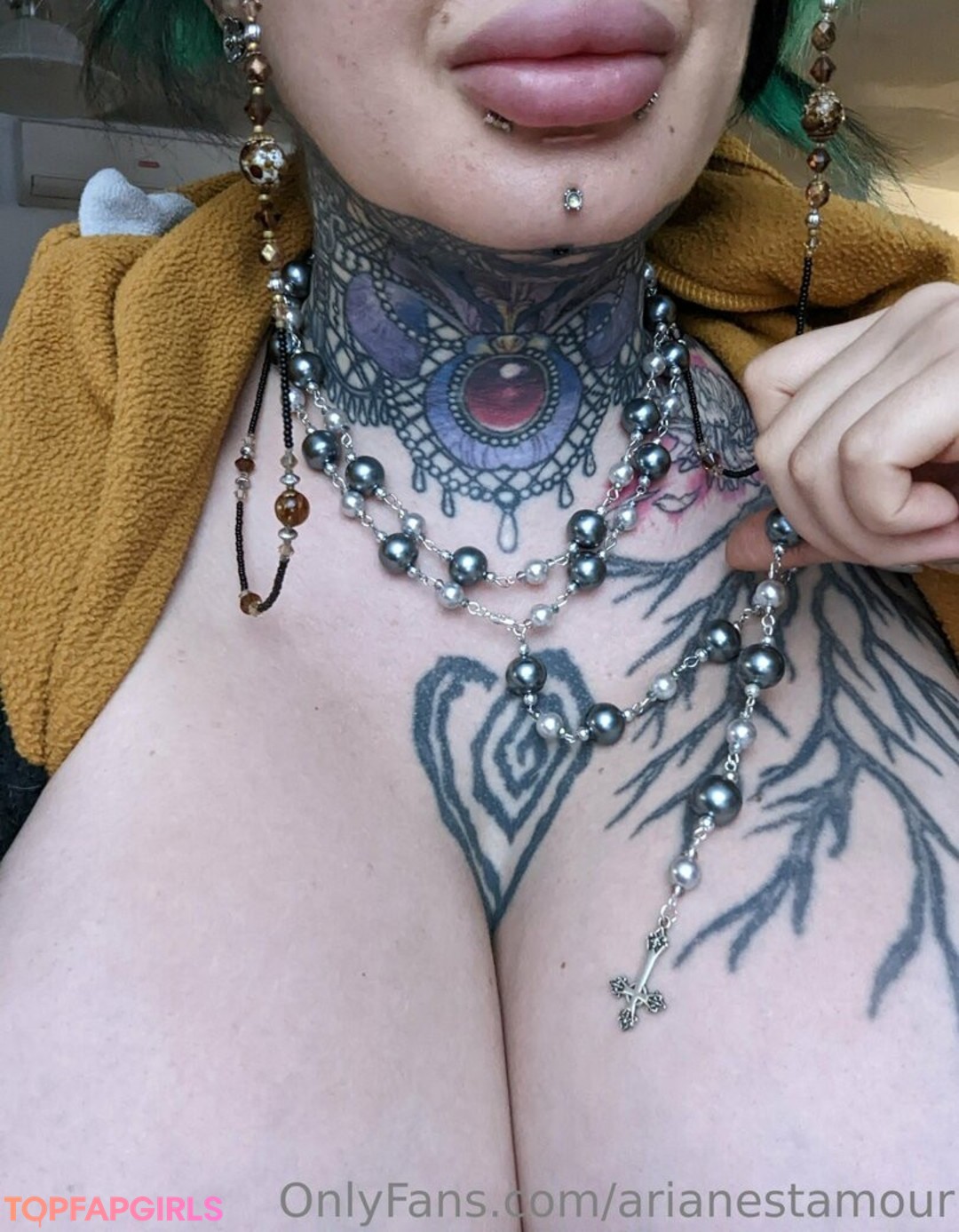 Foto di nudo di fuga di OnlyFans di Ariane Saint Amour #2516