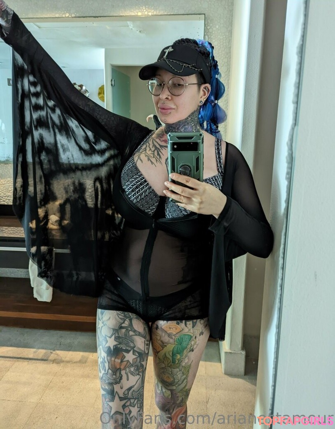 Foto di nudo di fuga di OnlyFans di Ariane Saint Amour #2758