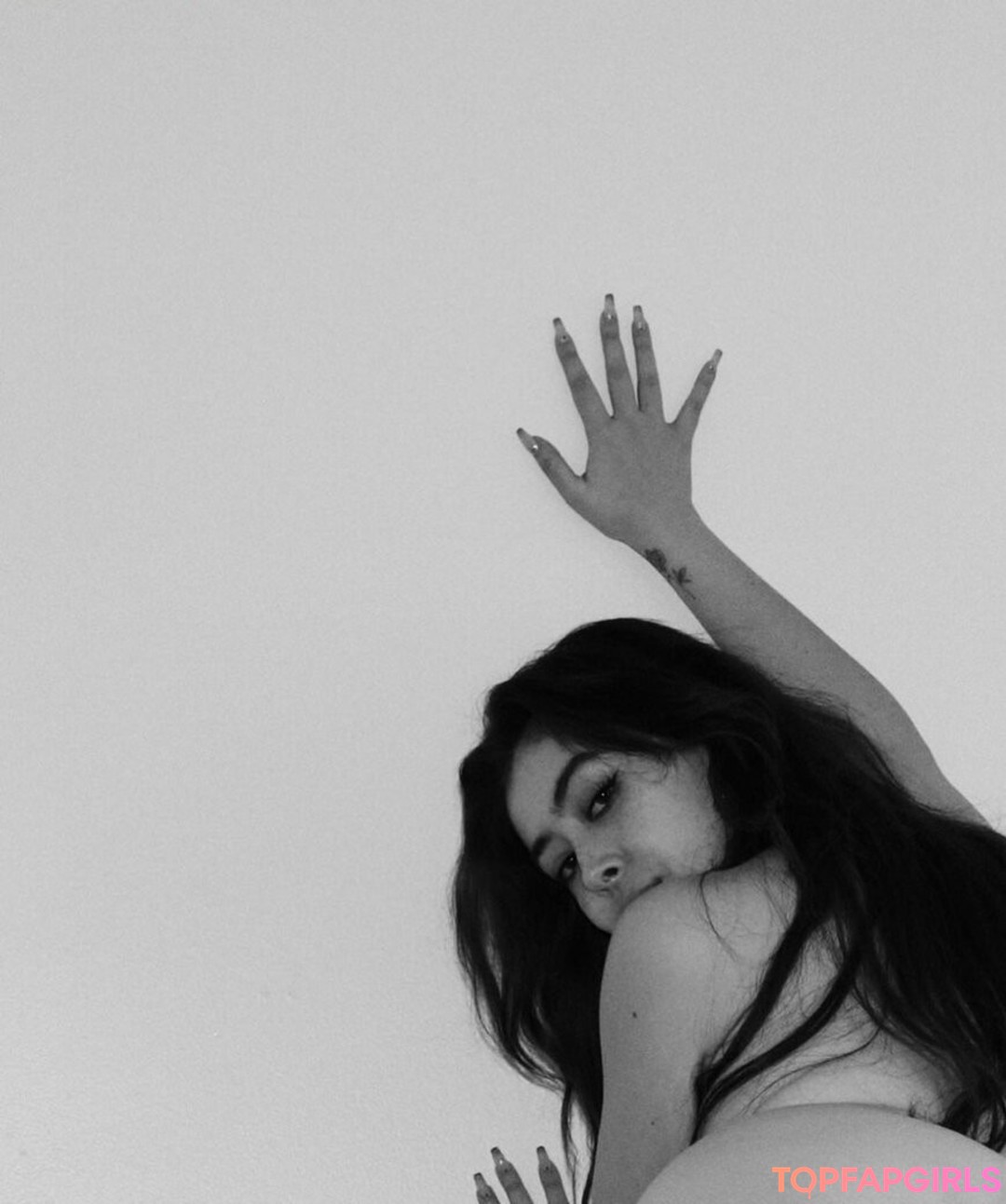 Foto di nudo di fuga di OnlyFans di Chloe Surreal #519