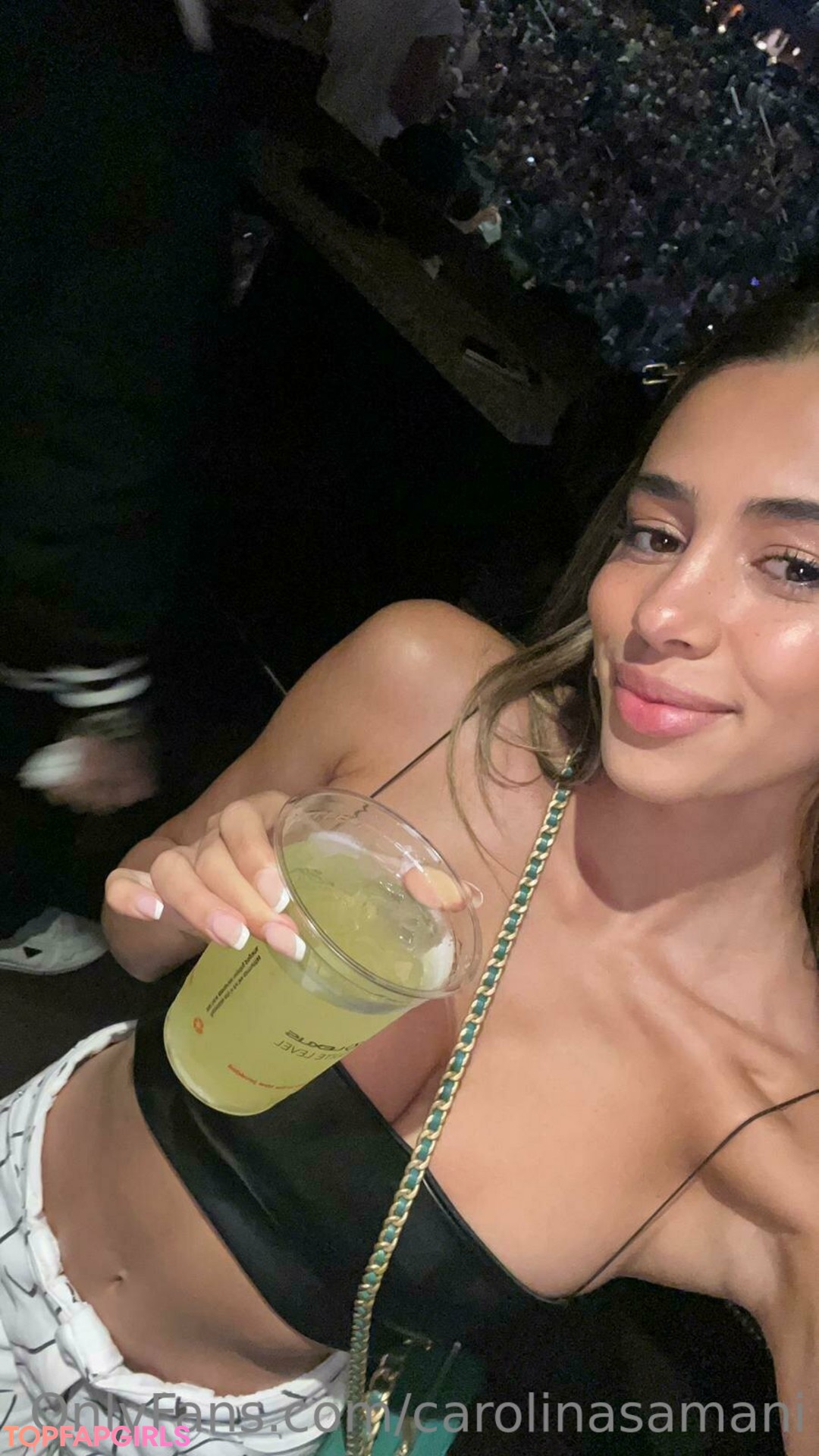 Foto di nudo di fuga di OnlyFans di Carolina Samani #252