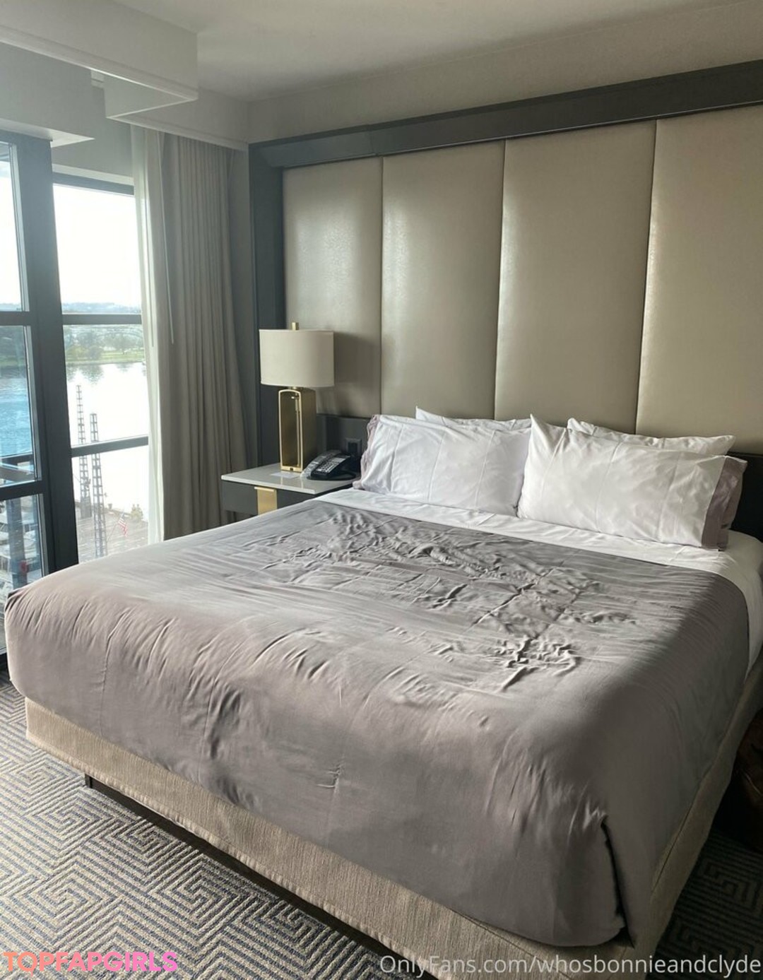 Foto di nudo di fuga di OnlyFans di Bonnieclyde #17