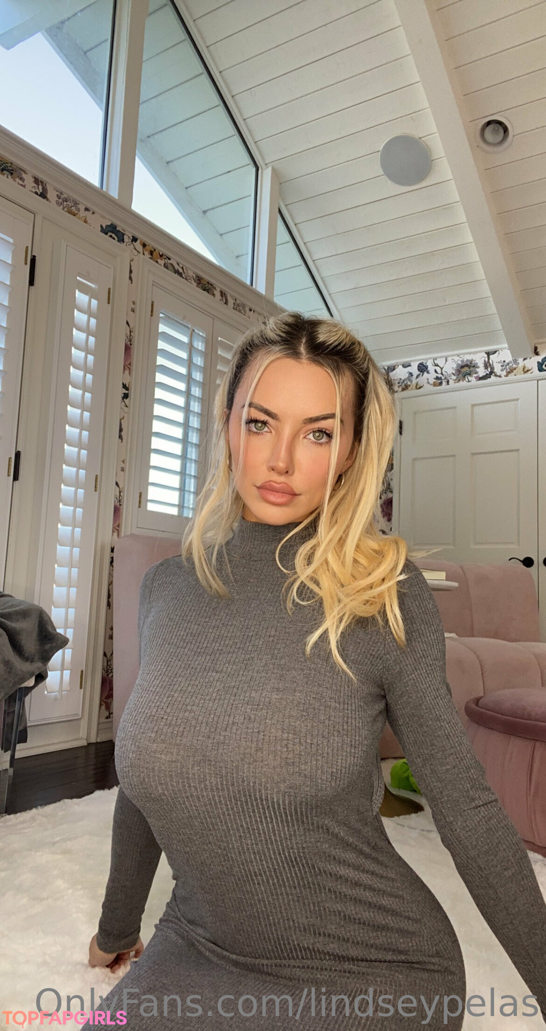 Foto di nudo di fuga di OnlyFans di Lindsey Pelas #116