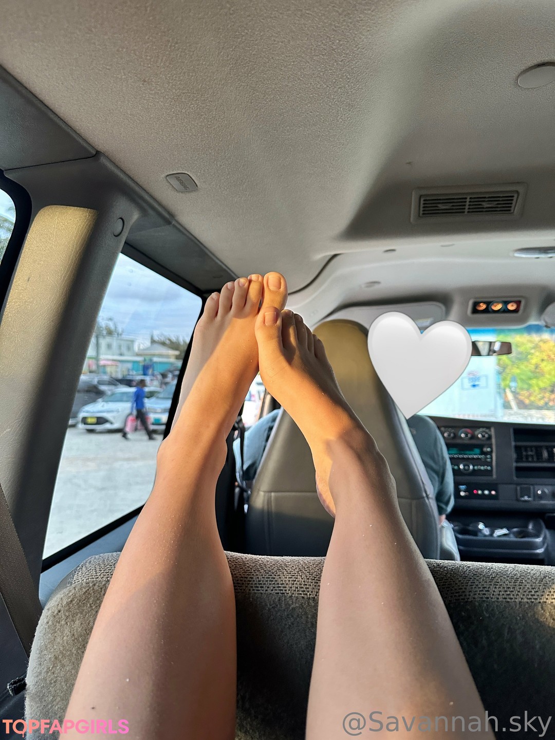 Foto di nudo di fuga di OnlyFans di Rhiana Tokarz #101