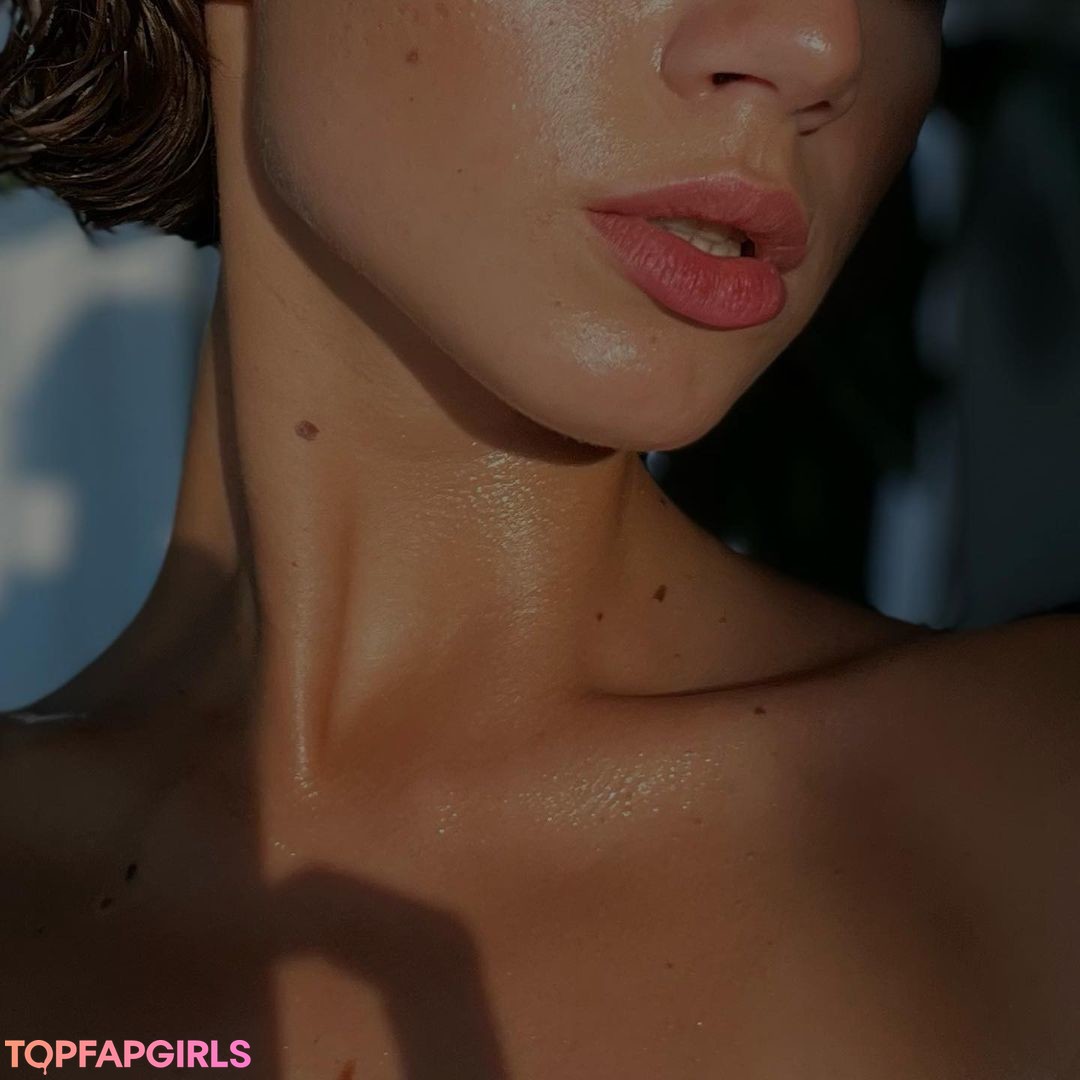 Foto di nudo di fuga di OnlyFans di Solomia Maievska #2013