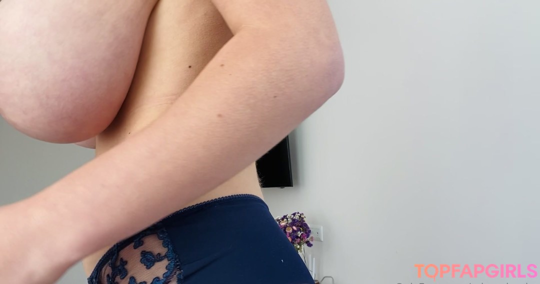 Foto di nudo di fuga di OnlyFans di Solomia Maievska #658