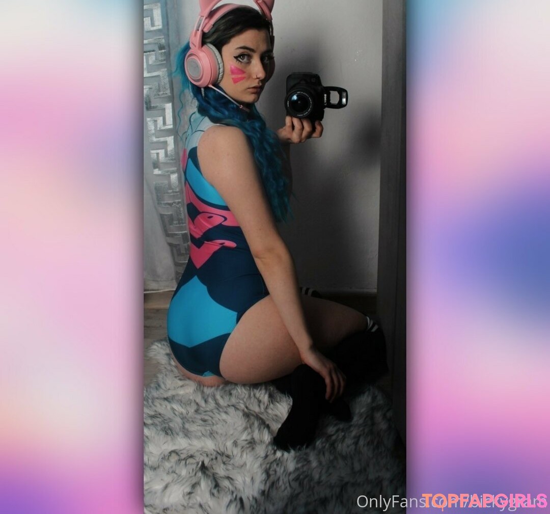 Foto di nudo di fuga di OnlyFans di Bickygram #40