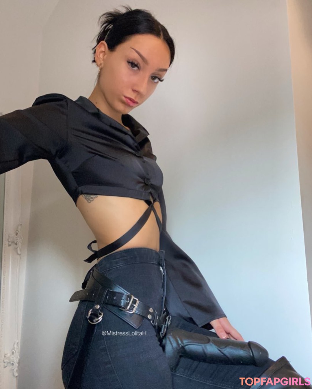 Foto di nudo di fuga di OnlyFans di Mistress Lolita Hush #11