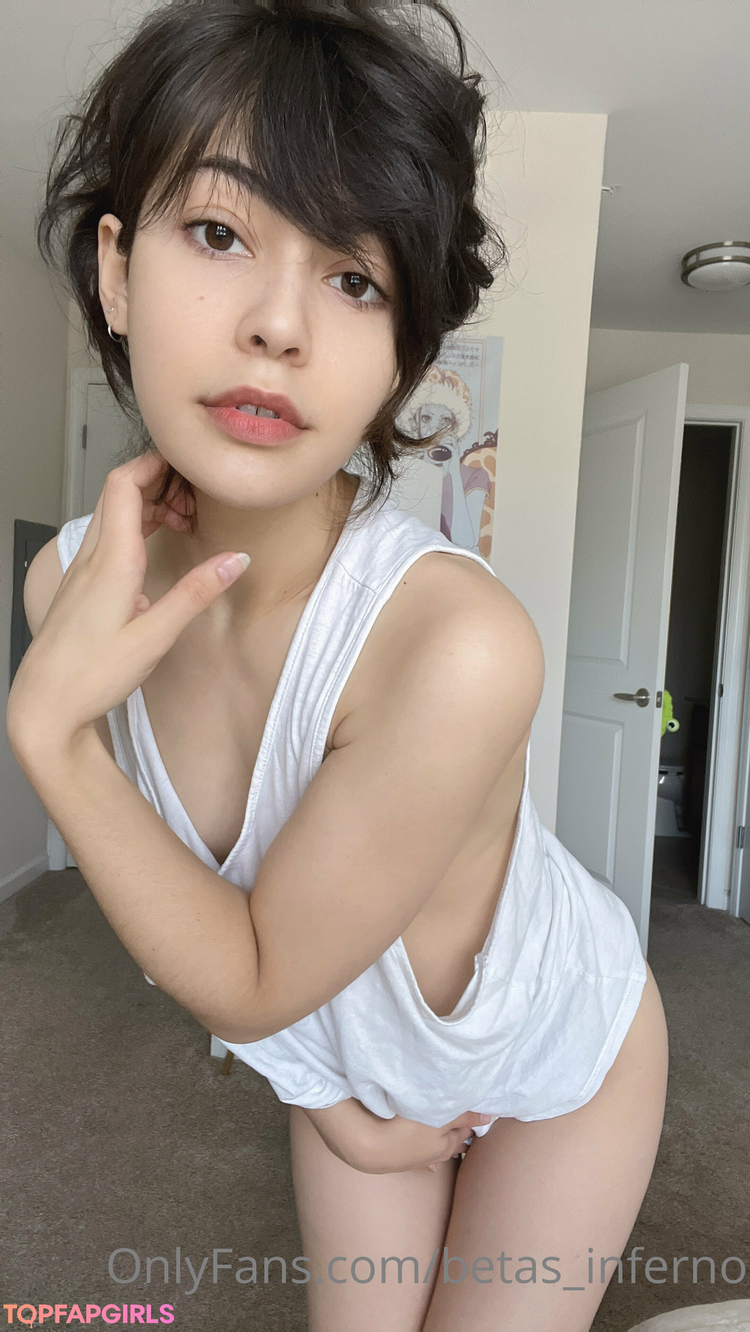Foto di nudo di fuga di OnlyFans di Betas Inferno #265