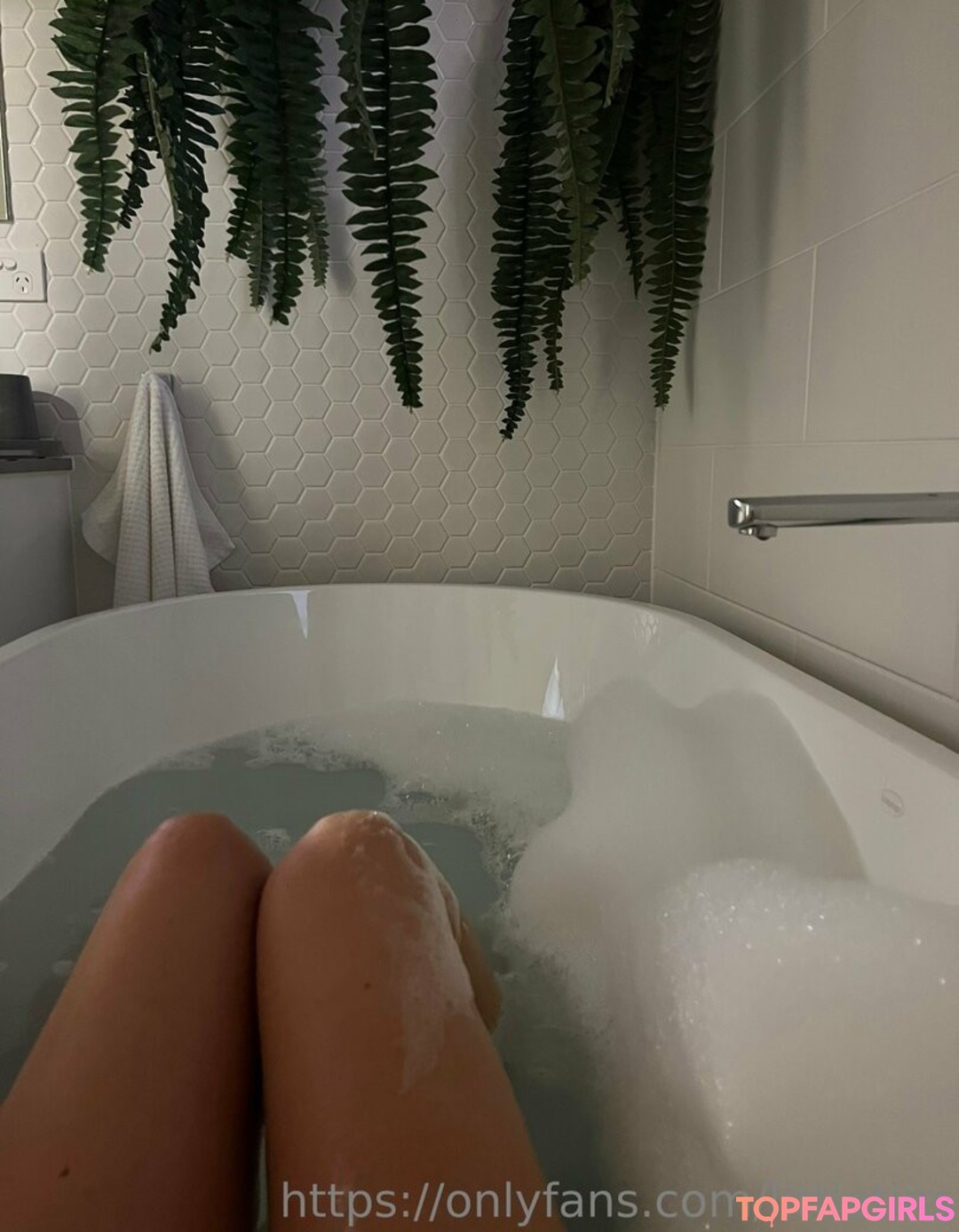 Foto di nudo di fuga di OnlyFans di Lily Rose #643
