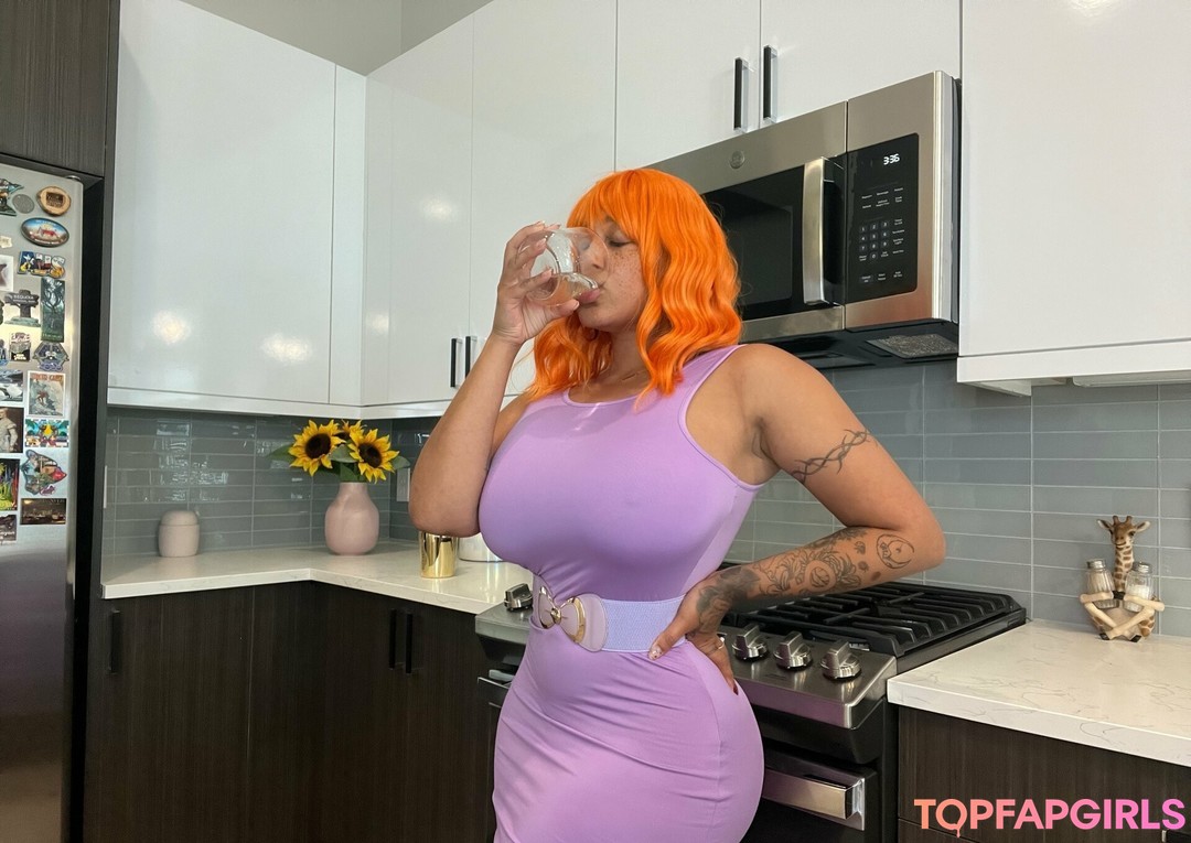 Foto di nudo di fuga di OnlyFans di Emily Cheree #694
