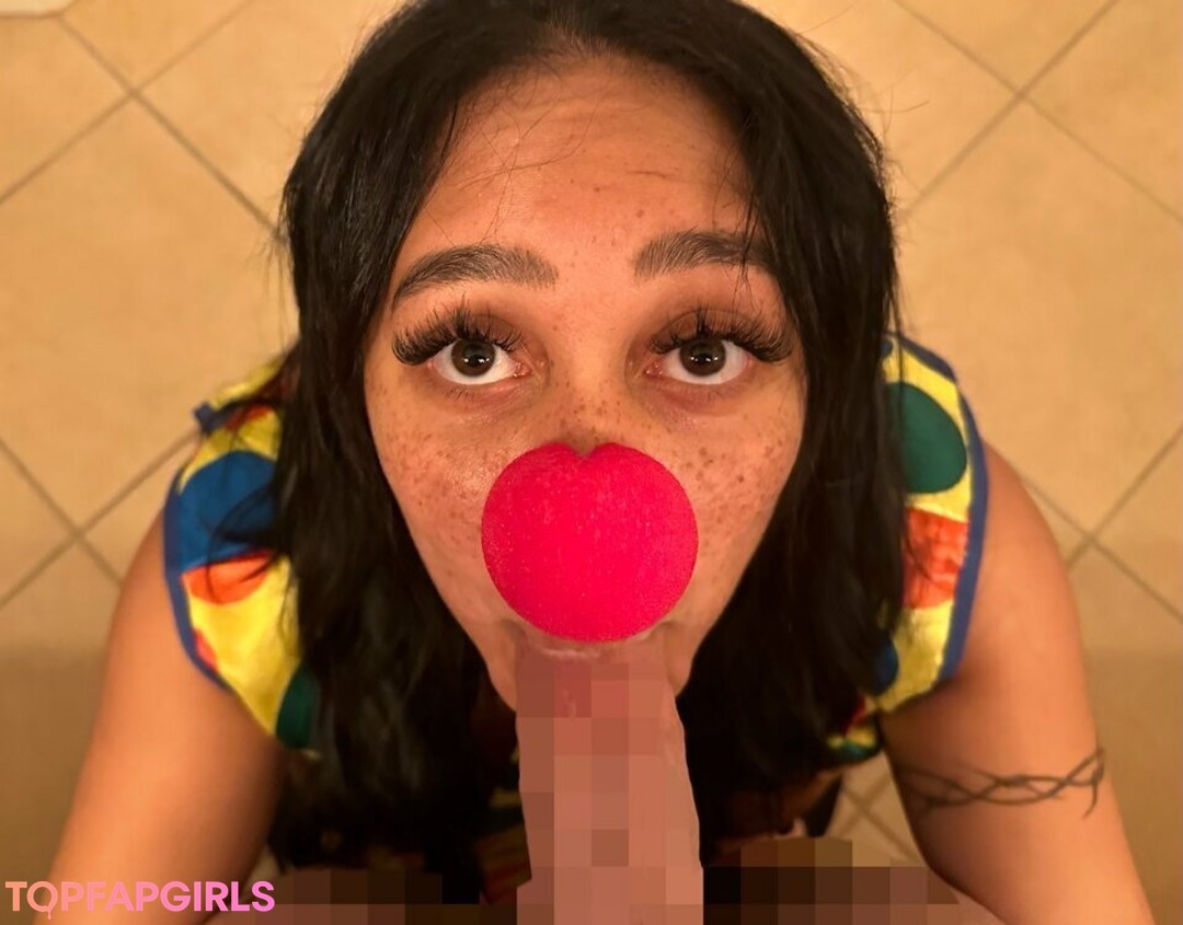 Foto di nudo di fuga di OnlyFans di Emily Cheree #908