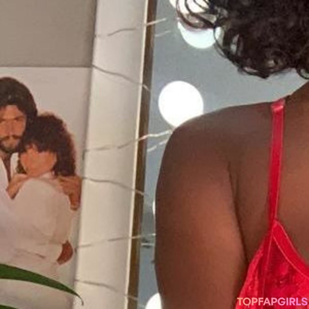 Foto di nudo di fuga di OnlyFans di Lyra Amorr #65