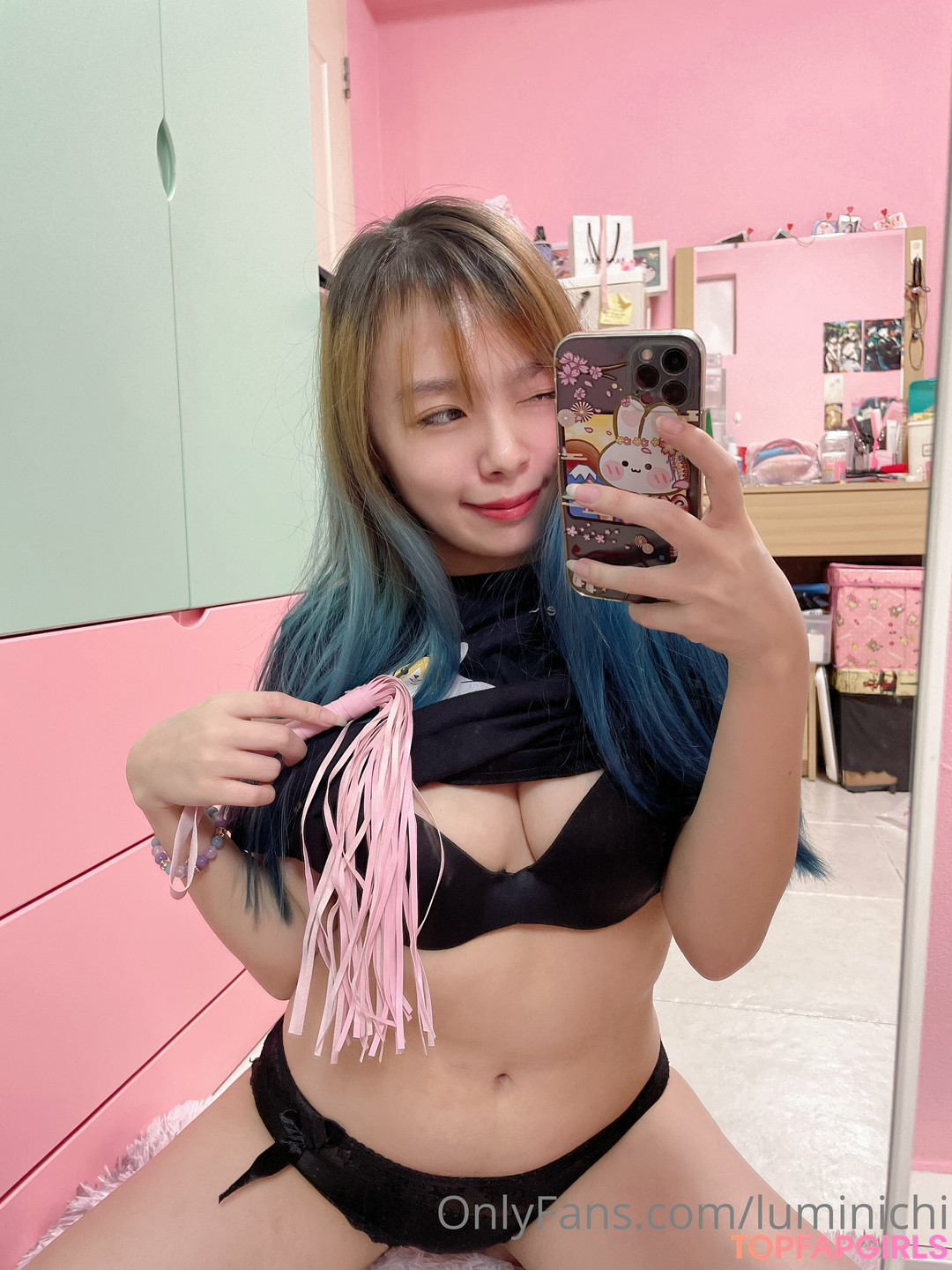 Foto di nudo di fuga di OnlyFans di Luminichi #101