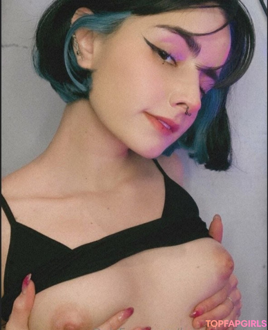 Foto di nudo di fuga di OnlyFans di Loona #190