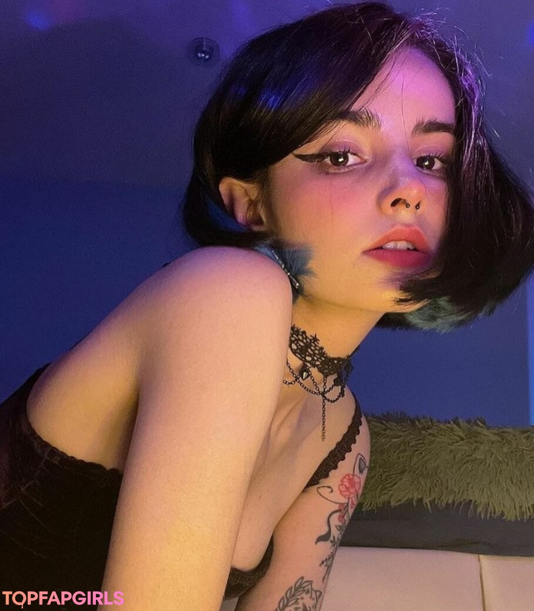 Foto di nudo di fuga di OnlyFans di Loona #420