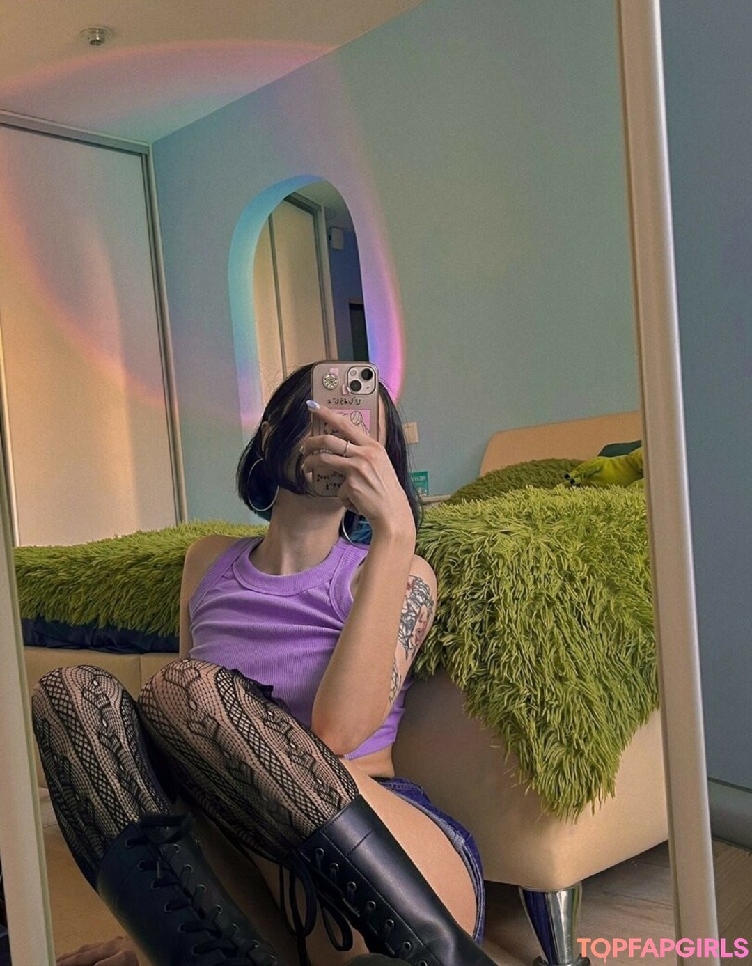 Foto di nudo di fuga di OnlyFans di Loona #532