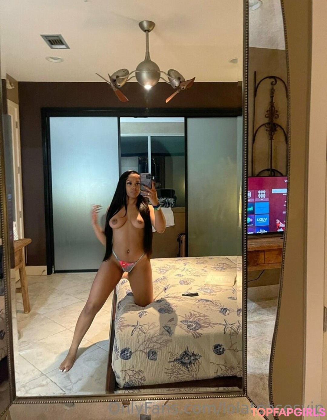 Foto di nudo di fuga di OnlyFans di Lola Teases #109