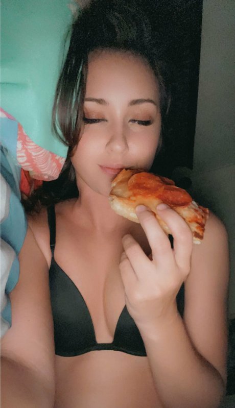 Foto di nudo di fuga di OnlyFans di Sahara Summer
