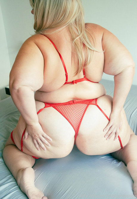 Foto di nudo di fuga di OnlyFans di Miss Honeypotts