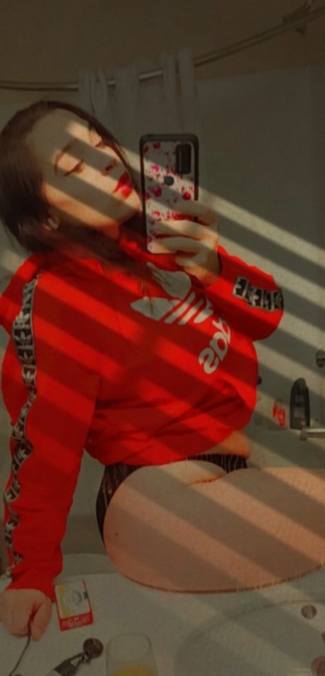 Foto di nudo di fuga di OnlyFans di Ash