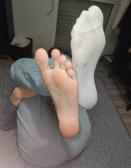 Alicefrenchfeet