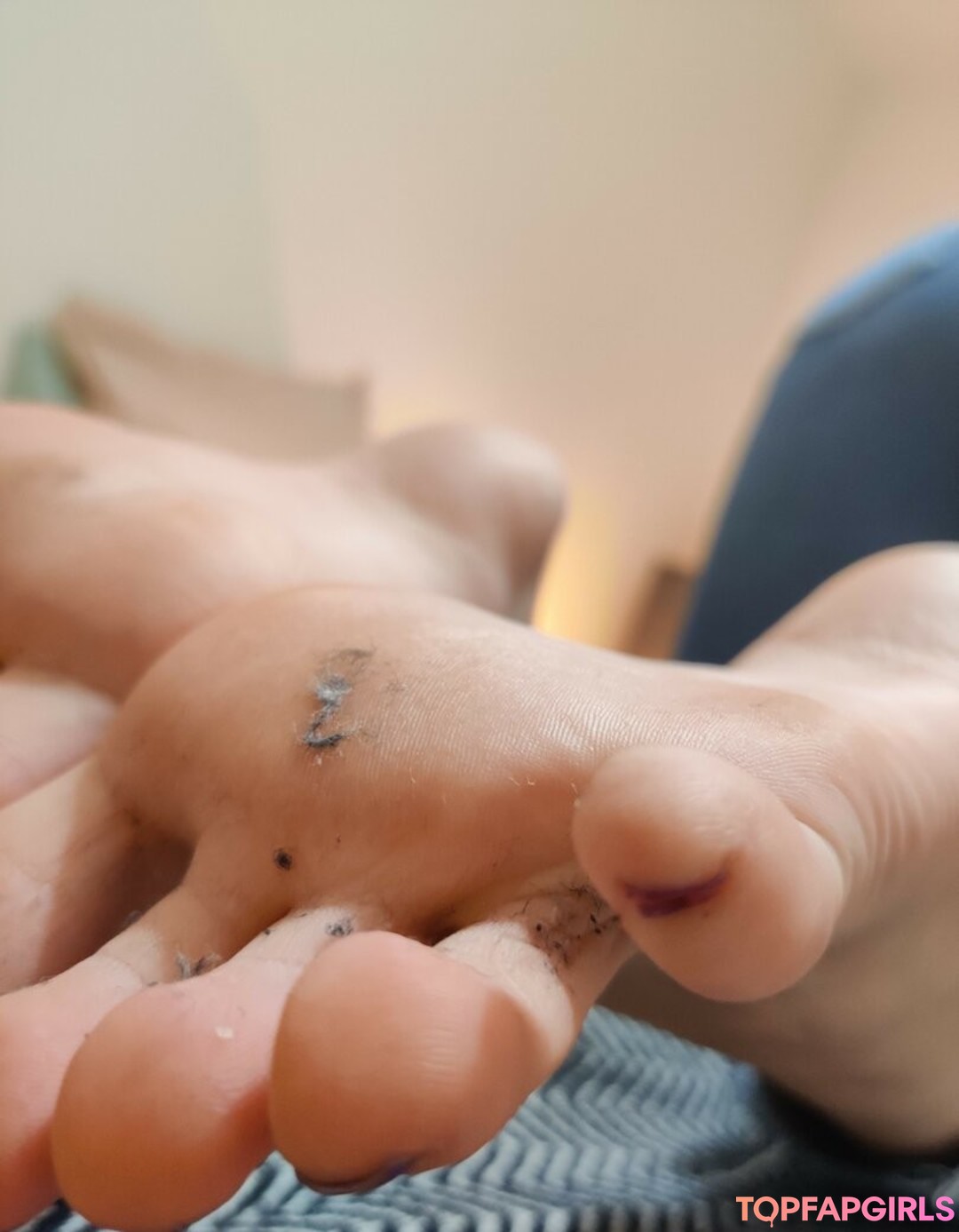 Foto di nudo di fuga di OnlyFans di Alicefrenchfeet #205 Foto di nudo di fuga di OnlyFans di Alicefrenchfeet #205