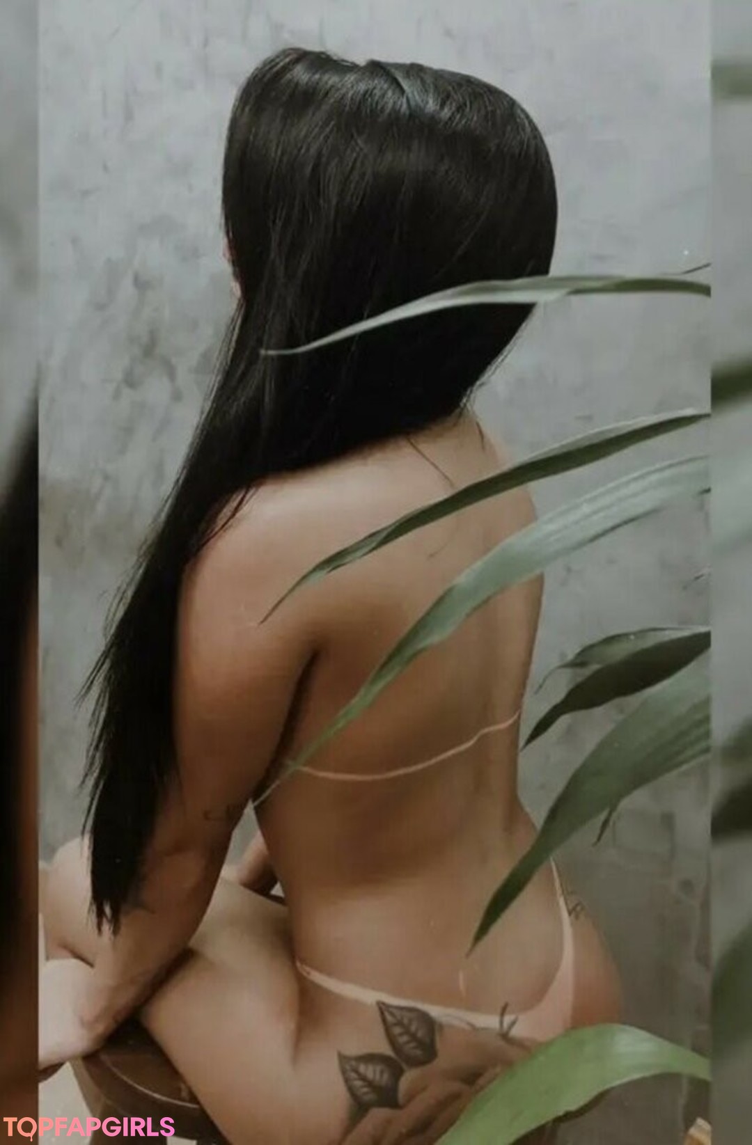 Foto di nudo di fuga di OnlyFans di Mila Valentin #12 Foto di nudo di fuga di OnlyFans di Mila Valentin #12