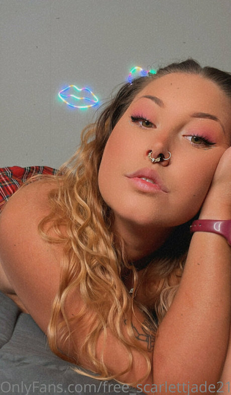 Free_scarlettjade214