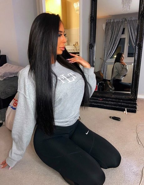 Foto di nudo di fuga di OnlyFans di Hayley Maye