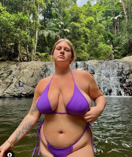 Foto di nudo di fuga di OnlyFans di Chynnaclair