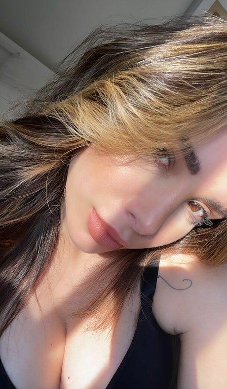 Foto di nudo di fuga di OnlyFans di Bruna Gomes