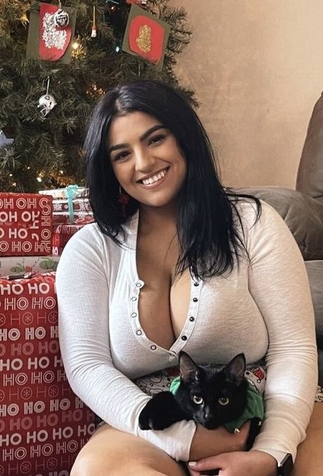 Foto di nudo di fuga di OnlyFans di Charlotte Godoy