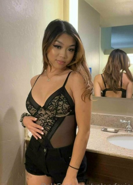 Foto di nudo di fuga di OnlyFans di Valeryfoxie