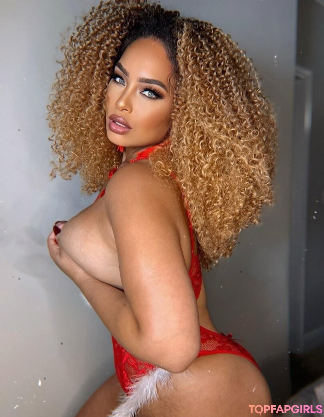 Foto di nudo di fuga di OnlyFans di Lovesirensong #2 Foto di nudo di fuga di OnlyFans di Lovesirensong #2