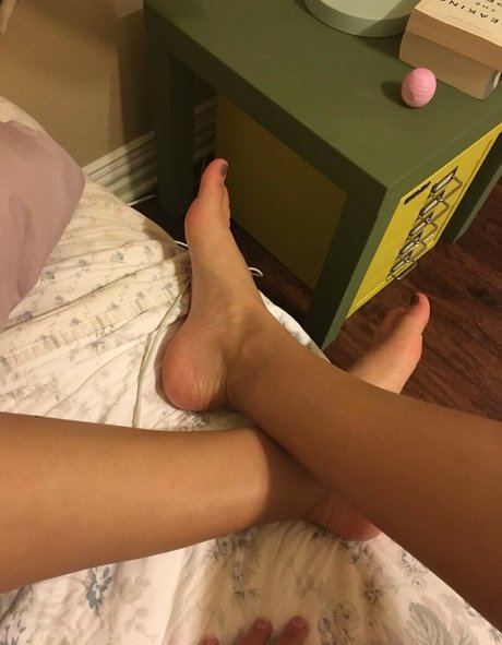 Pretty Feet