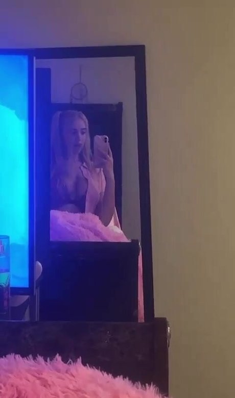 Foto di nudo di fuga di OnlyFans di Trisha Cottrell