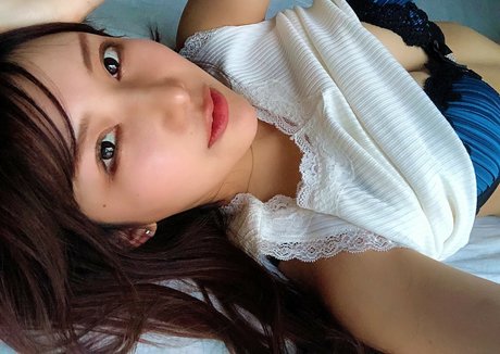 Foto di nudo di fuga di OnlyFans di Arisa Kotoi