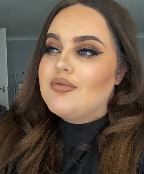 Foto di nudo di fuga di OnlyFans di Chloe Jade